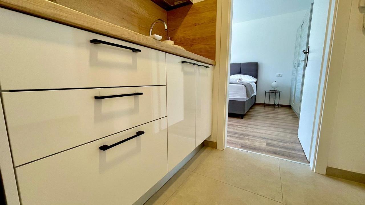 Studio Apartmani Kaja I Iva Sinj Eksteriør bilde