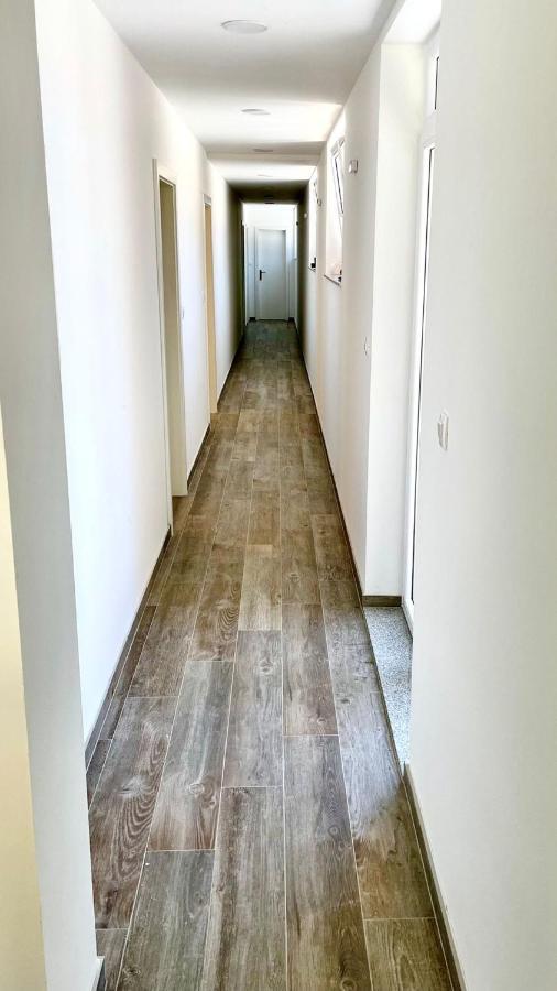 Studio Apartmani Kaja I Iva Sinj Eksteriør bilde
